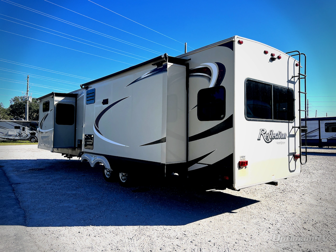 2017 Grand Design Reflection 313RLTS Photo 2