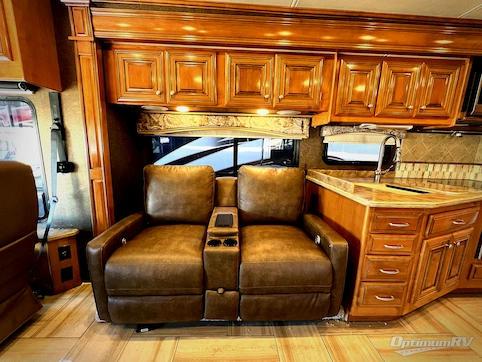 2015 Thor Tuscany 40DX RV Photo 2