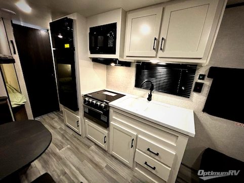 2024 Jayco Jay Flight SLX 260BHW RV Photo 3