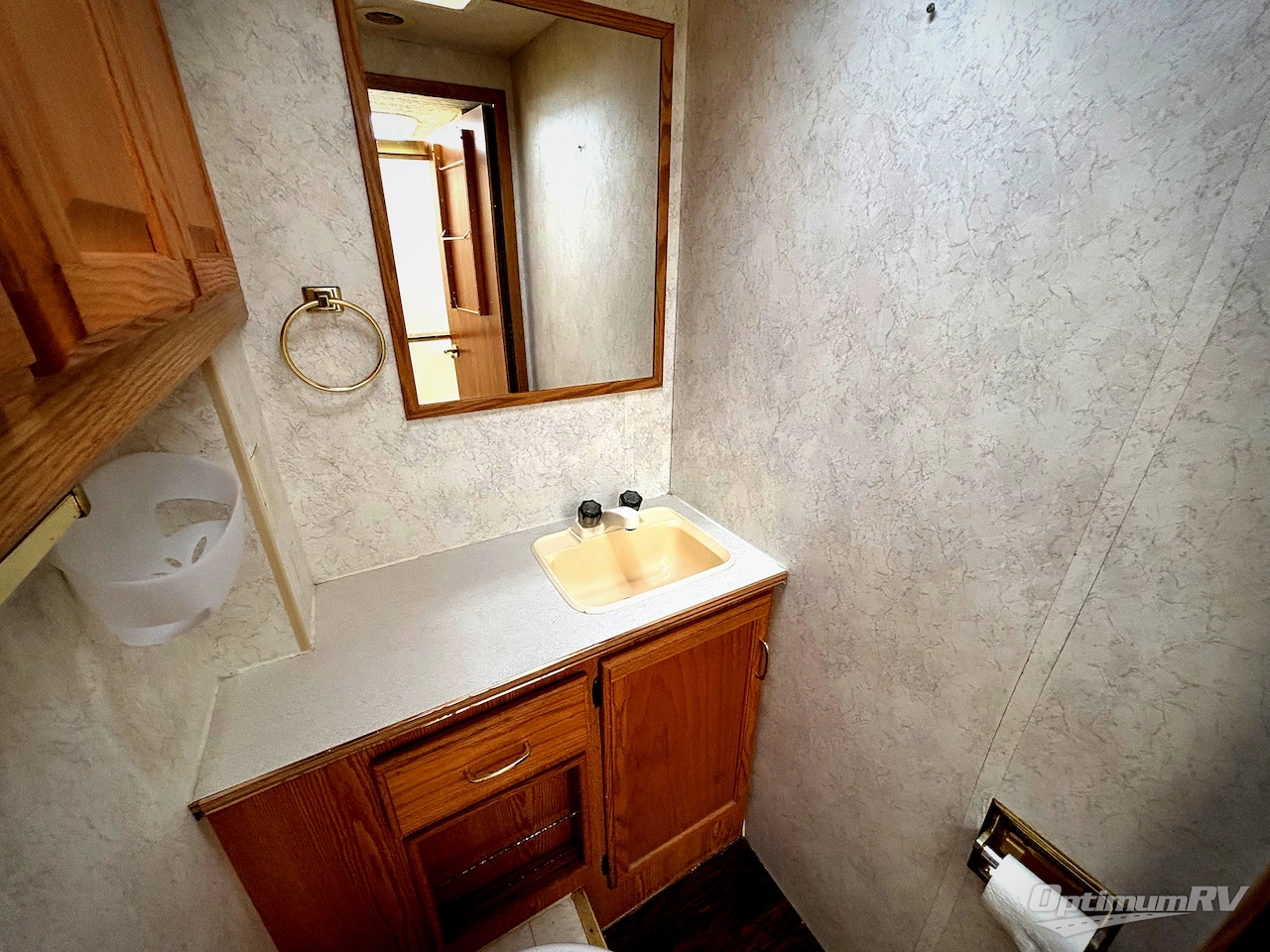 2003 Winnebago Minnie Winnie 329B Photo 15