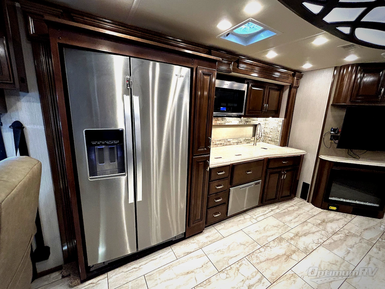 2020 Holiday Rambler Endeavor 38N Photo 10