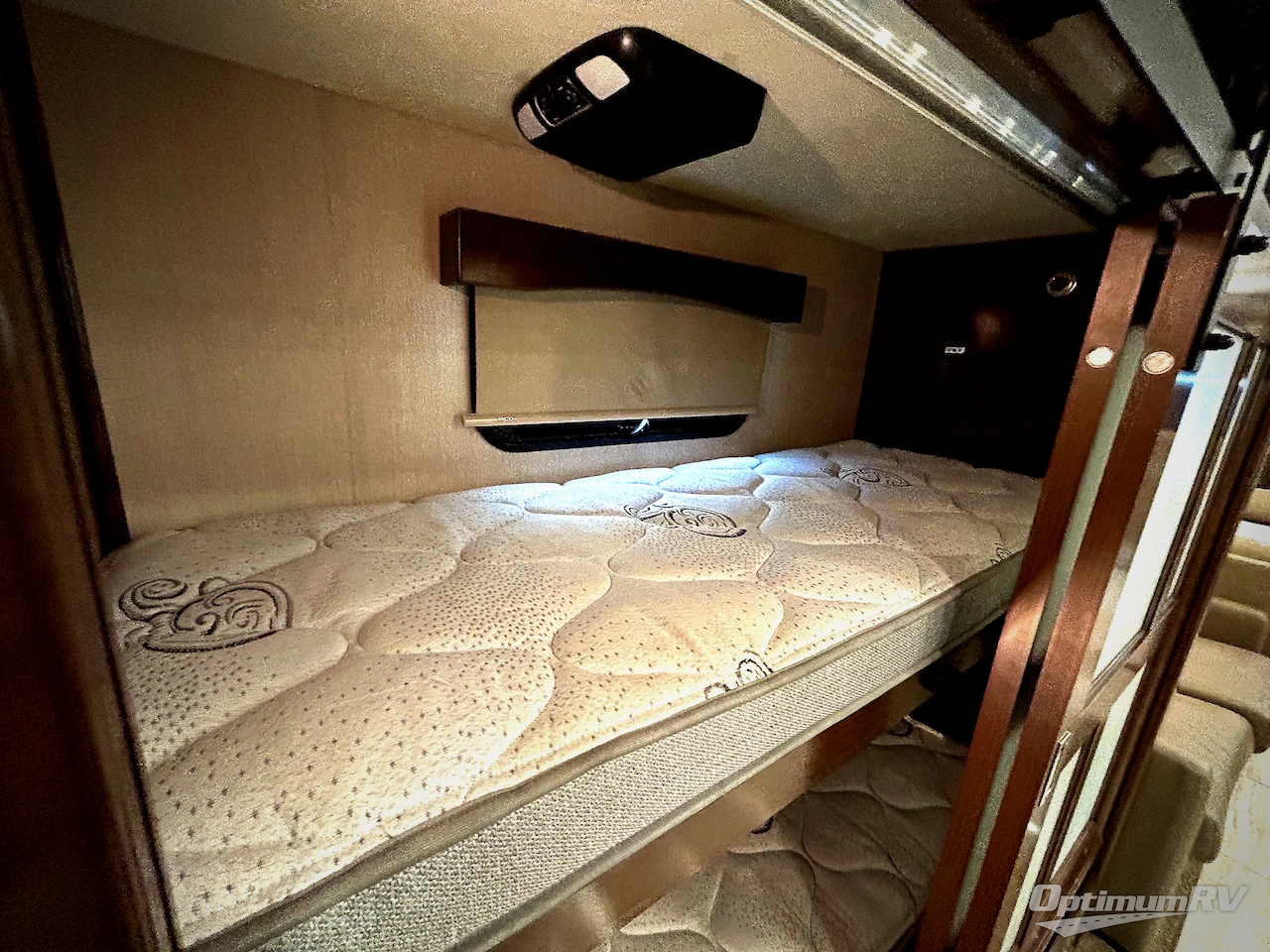 2020 Holiday Rambler Endeavor 38N Photo 16