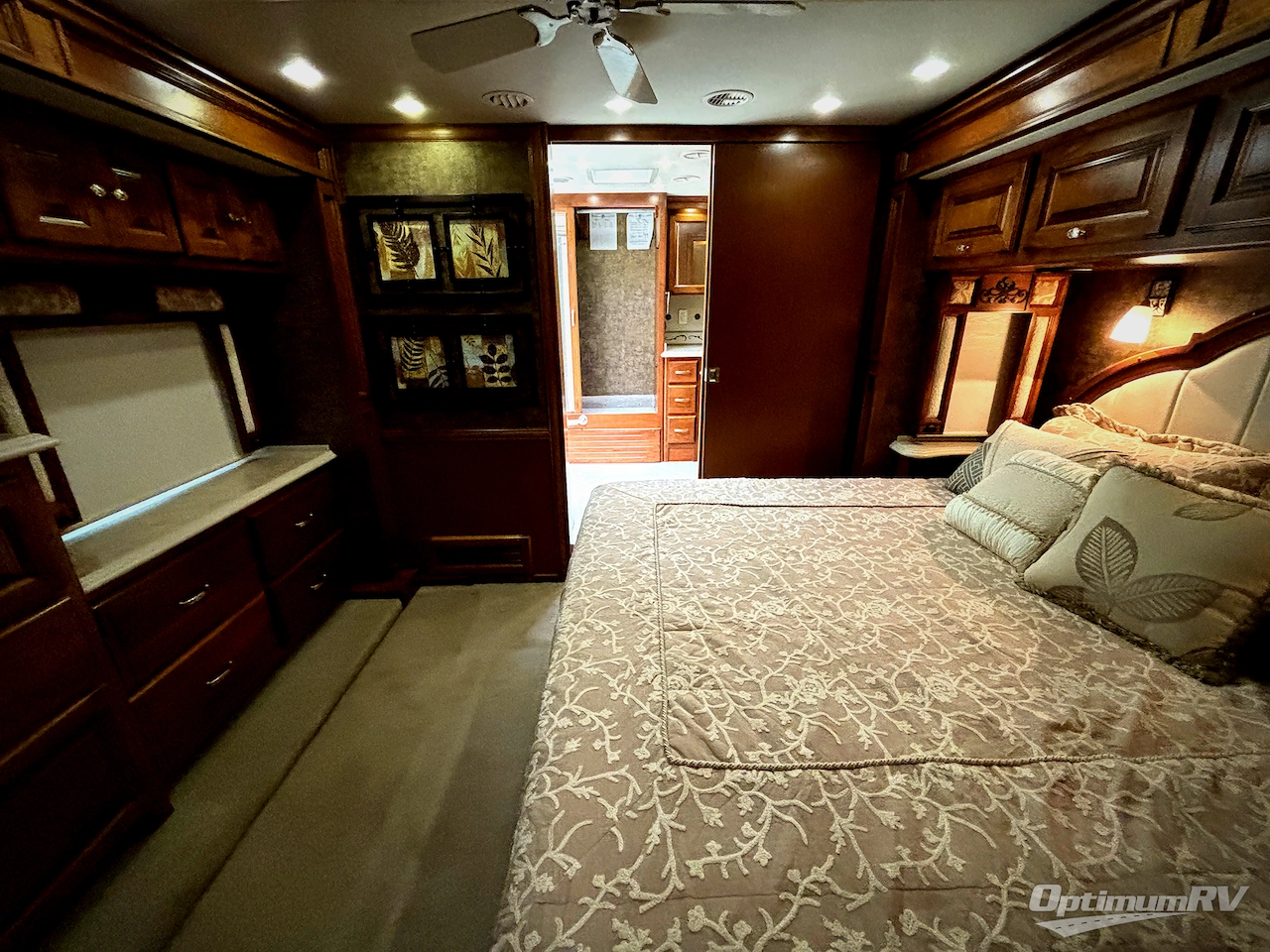 2012 Tiffin Phaeton 40 QBH Photo 17