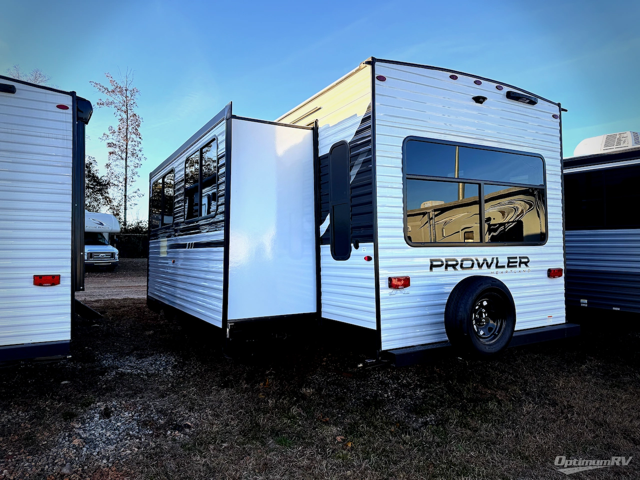 2026 Heartland Prowler 2601RLS Photo 3